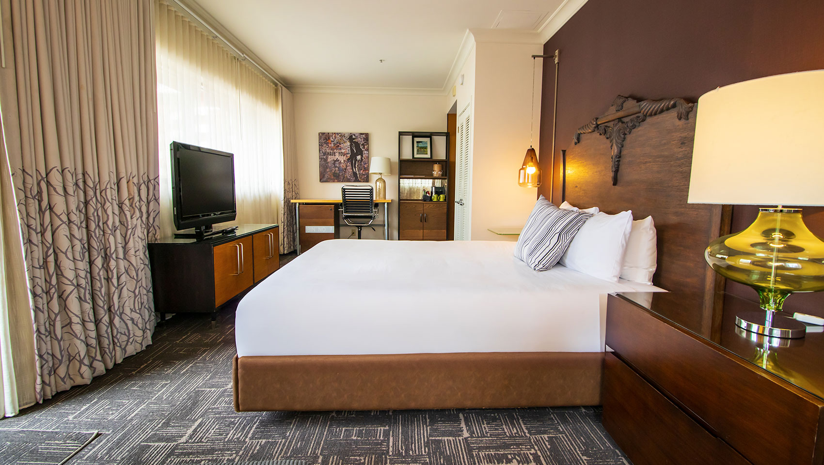 1 King Studio Suite