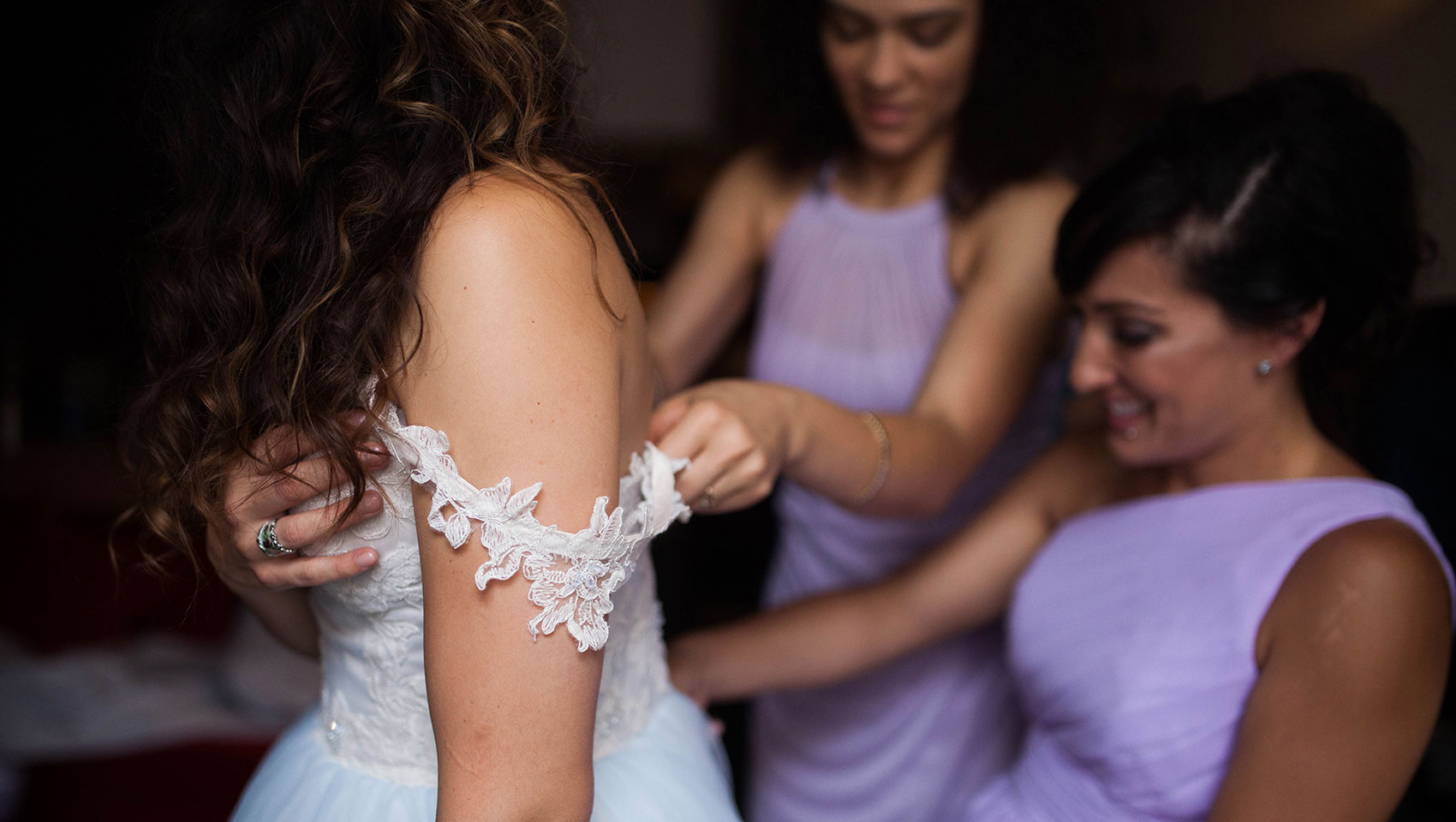 bride with bridesmaids