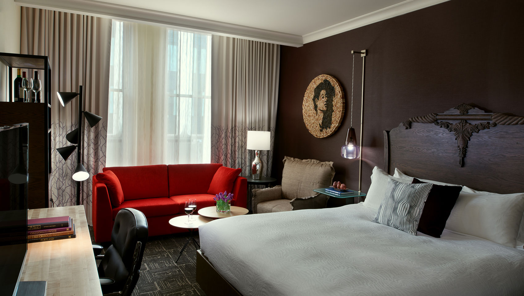 King Guestrooms at Kimpton Hotel Vintage Portland